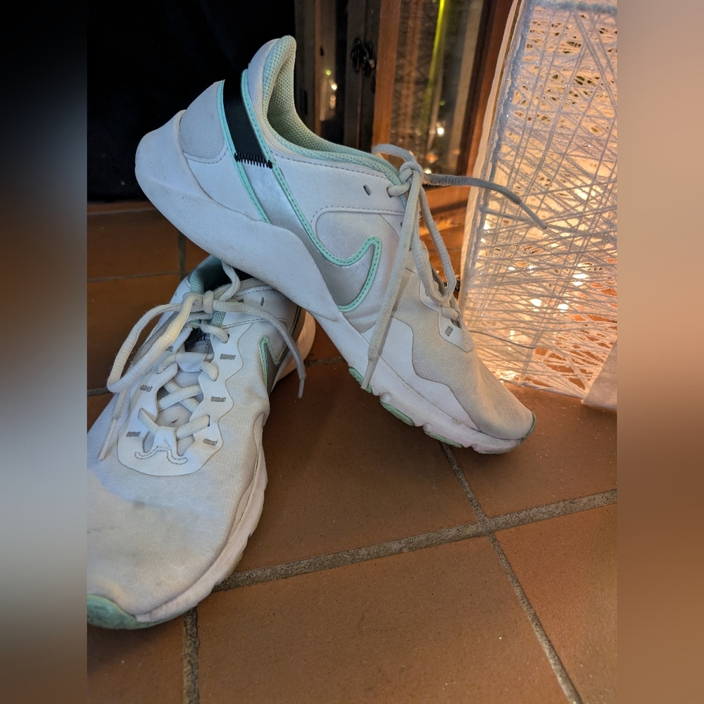 Nike Women's Running Shoes Size 9